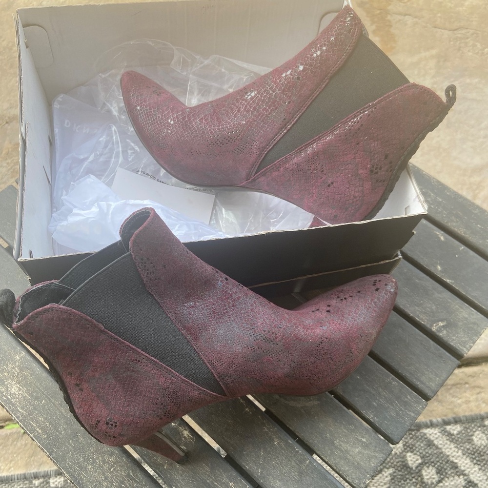 Slip On Boot - Picture 2 of 5